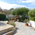 D - Kamari Village