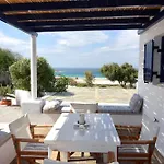 D - Kamari Village * Aliko Beach