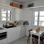 D - Kamari Village Apartmán *