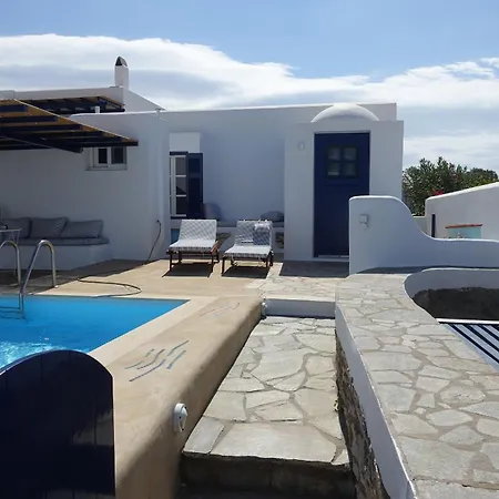 D - Kamari Village * Aliko Beach